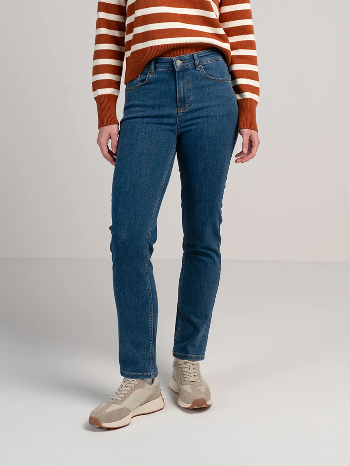 Darla Comfort Straight Leg Jeans - Image 17
