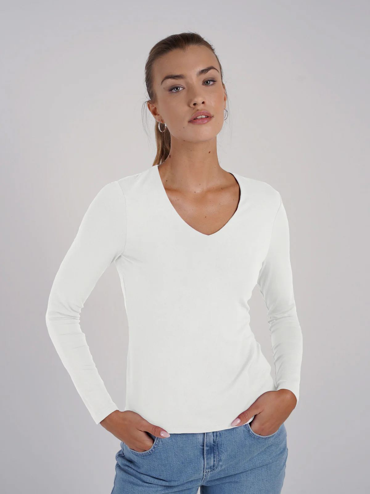 Jodi V Neck - Image 31