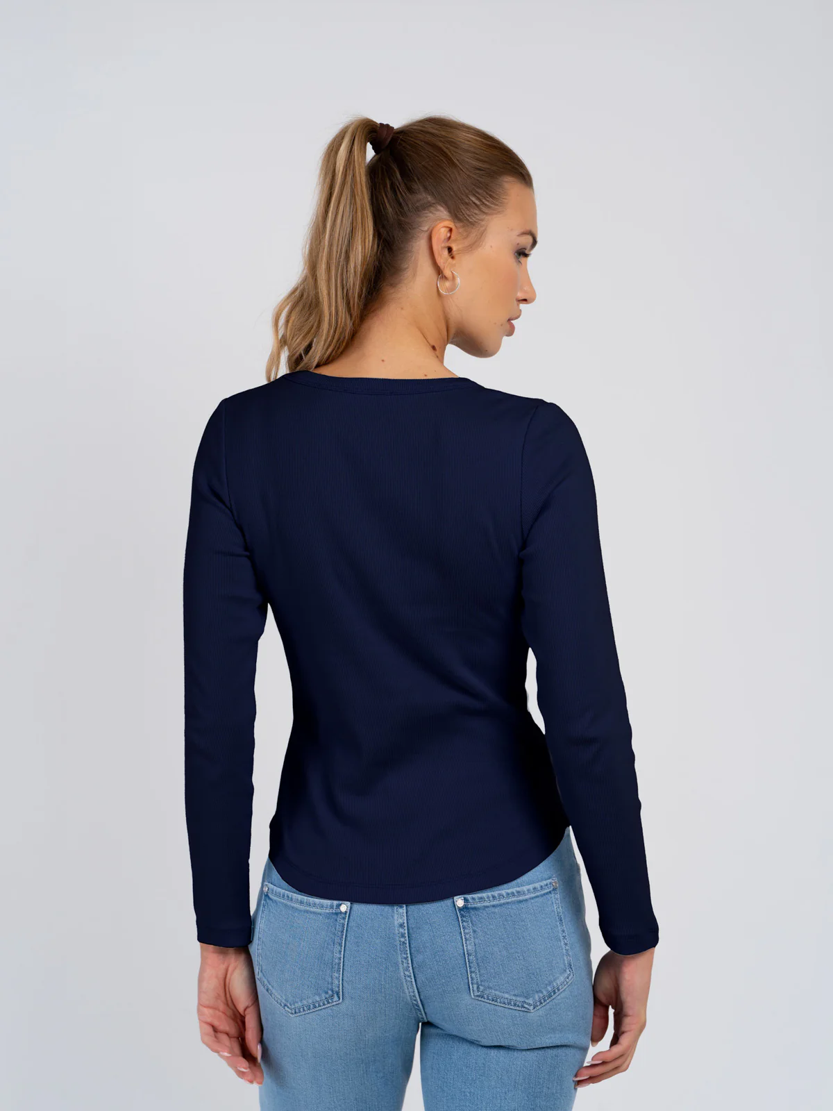 Long Sleeve Cotton Rib V - Image 34