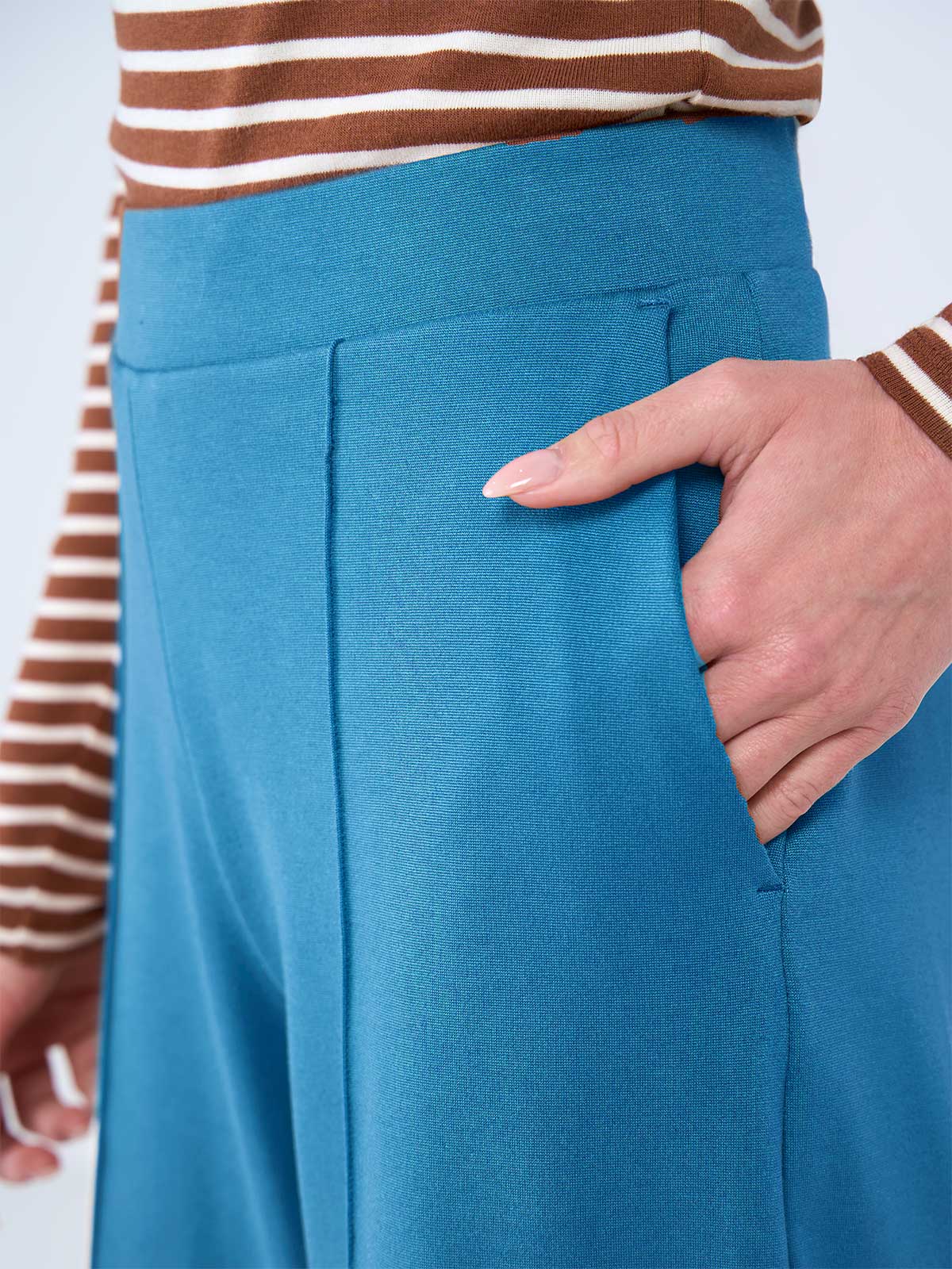 Ponte Wide Leg Trousers - Image 4