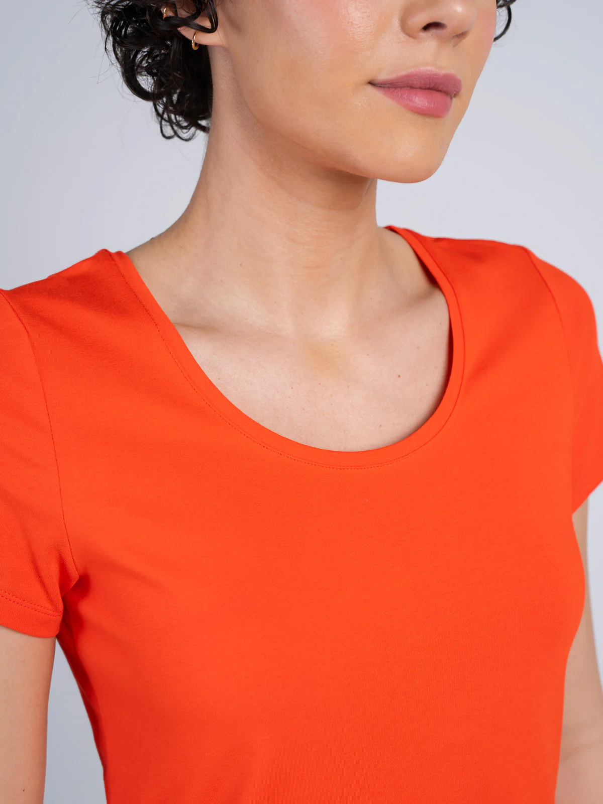 Short Sleeve Everyday Scoop Neck T-Shirt - Image 20