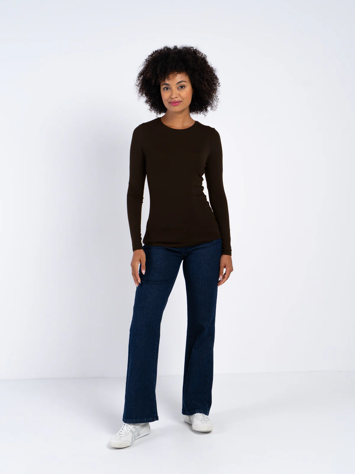 Silky Crew Neck - Image 29